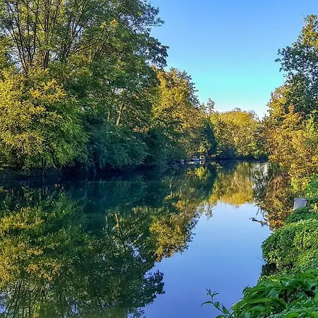 Campsite Les Fontaines *